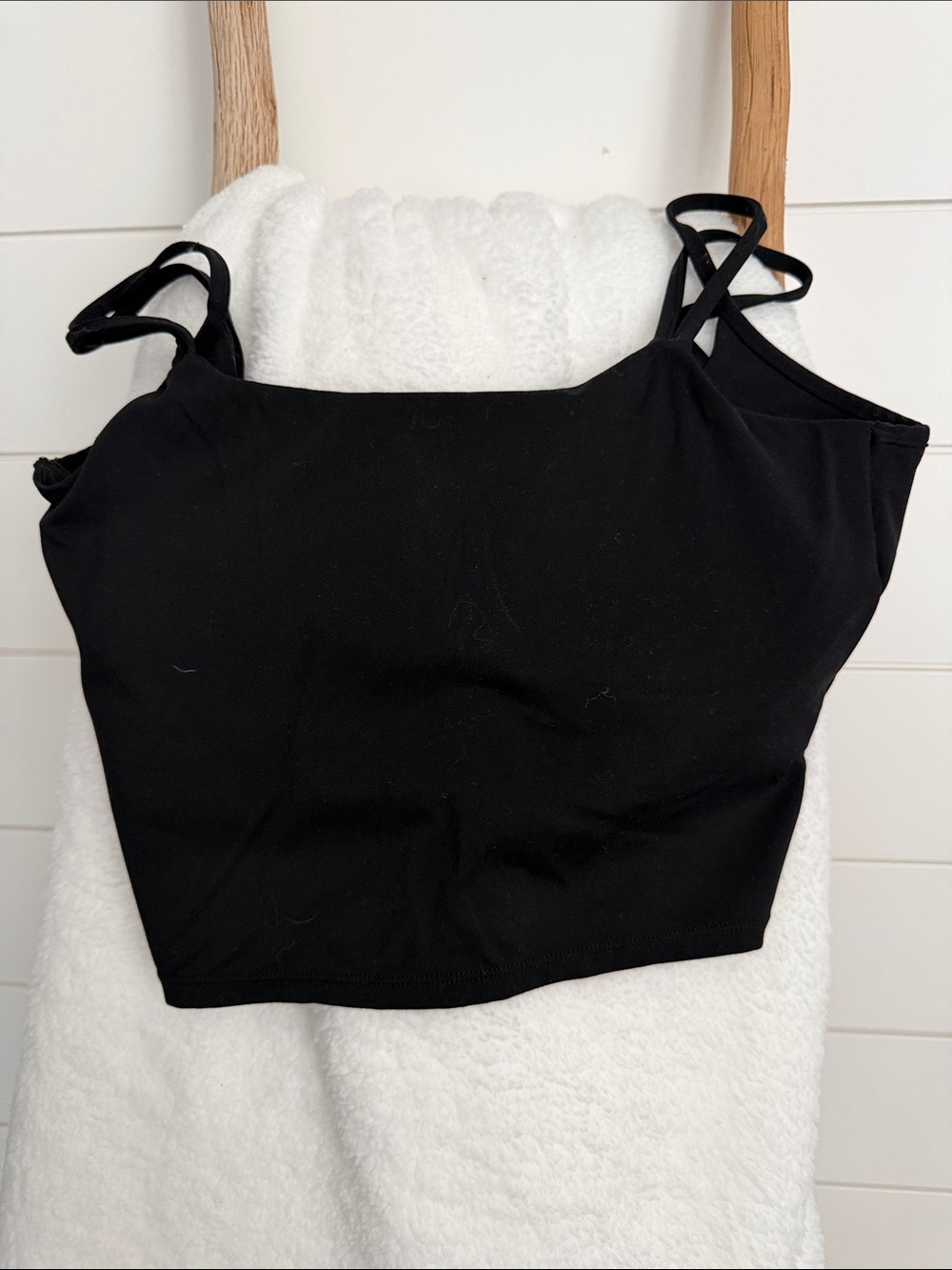 Black Double-Strap Cropped Tank Top